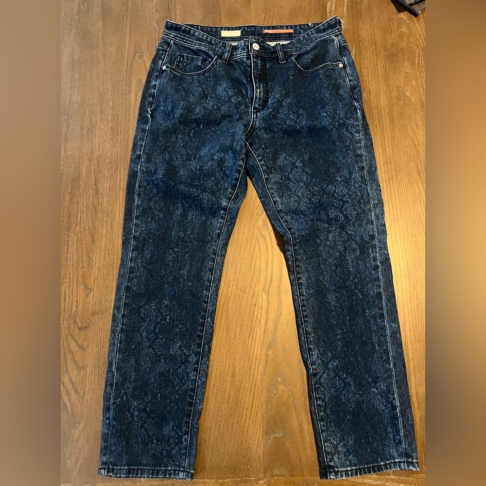 Anthropology Pilcro Slim Boyfriend jeans size 30
